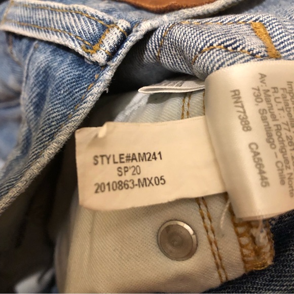 J.CREW Point Sur Rigid Kickout Crop Jean Sailor Blue Wash Size 24 100% cotton. - Picture 13 of 16